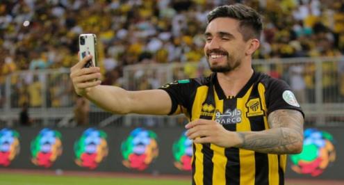  رسميًا.. اتحاد جدة يفسخ تعاقده مع كورنادو بالتراضي